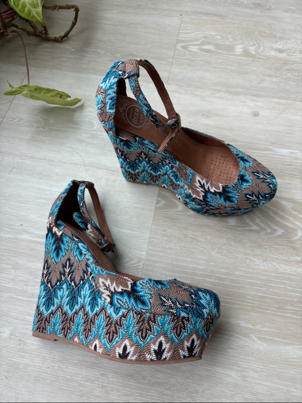 Jeffrey Campbell Wedge Mary Jane Platform Shoes in Turquoise Brown